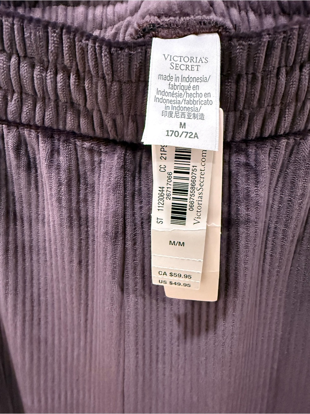 Victoria's Secret Plush Set in Plum - Soft Two-Piece Loungewear SIZE M. NWT - Picture 3 of 5